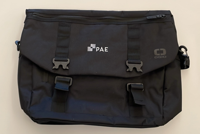 OGIO Command Messenger 93000